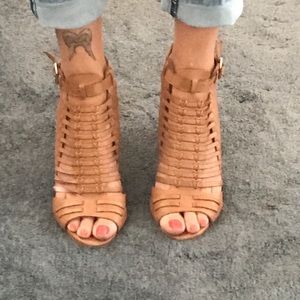 Vince Camuto Sandal